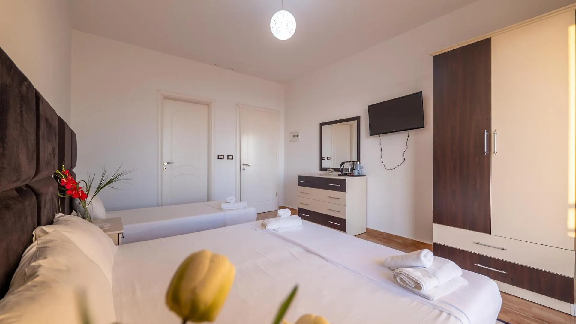 Hotel Myrtai - City Center Saranda