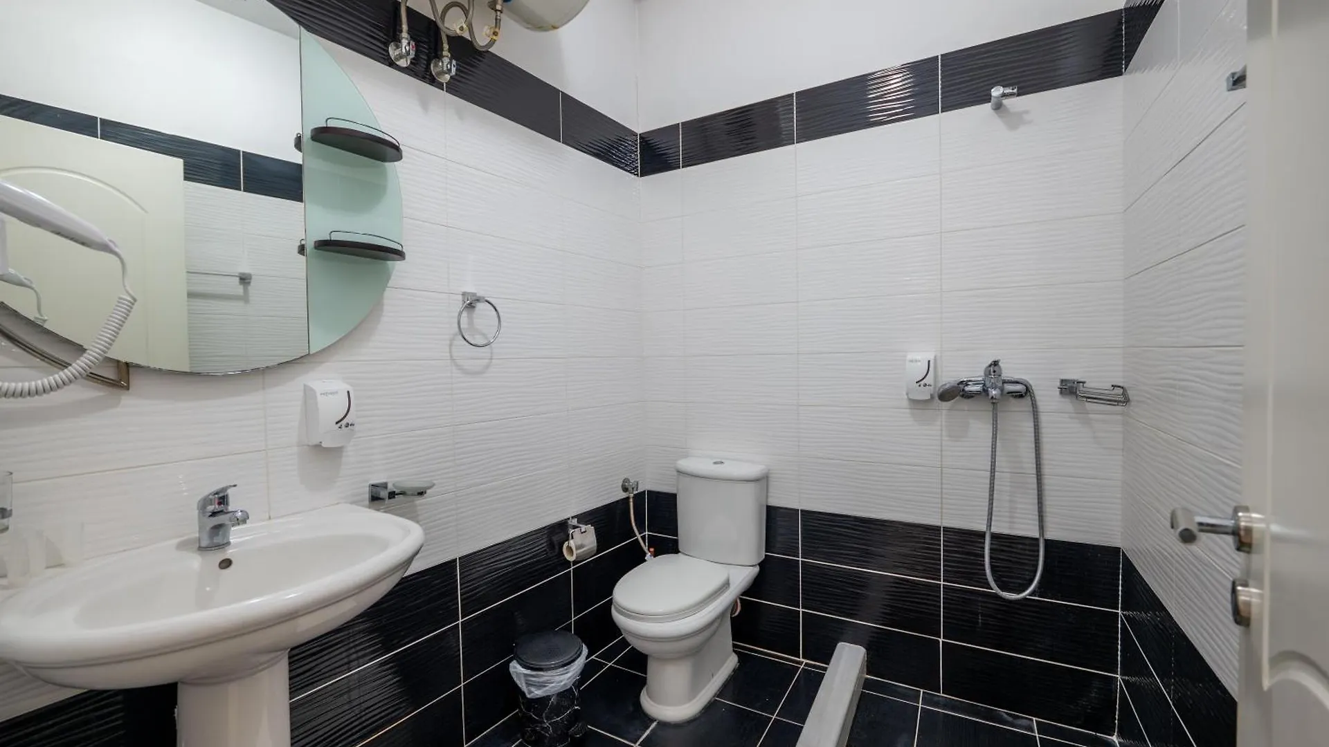 Hotel Myrtai - City Center Saranda Albanie