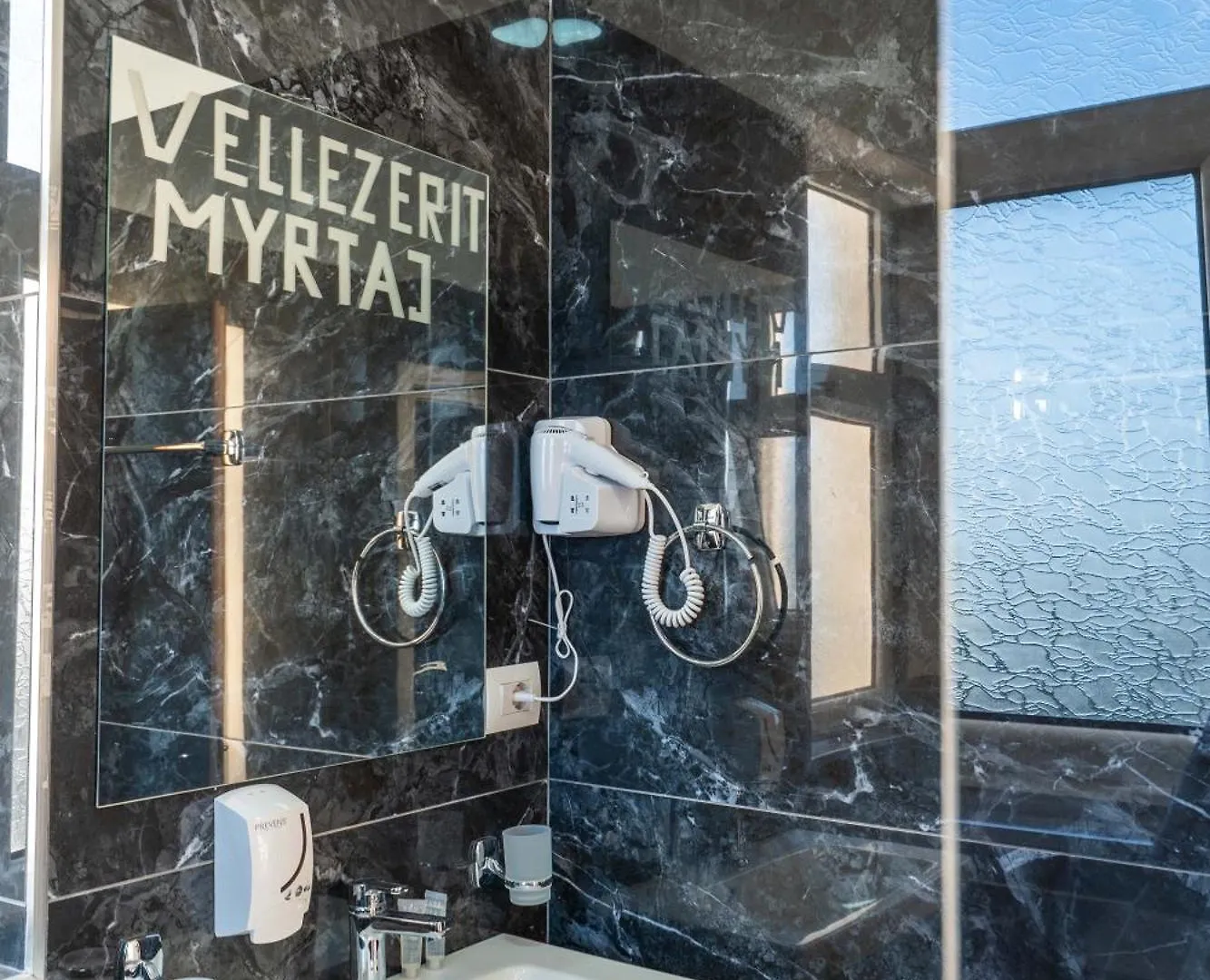 Hotel Myrtai - City Center Saranda