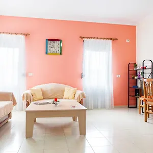 Apartment Work-friendly Apartments,, Sarande