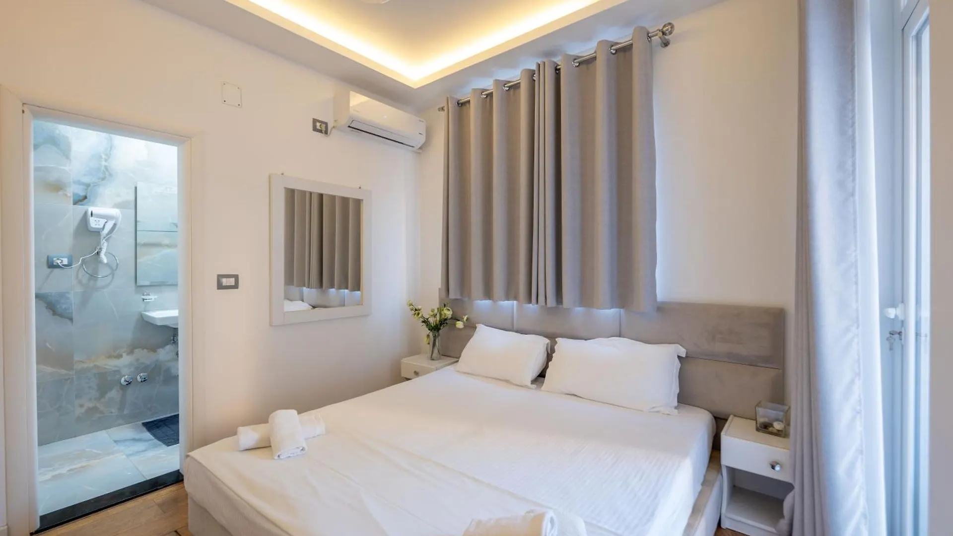 Hotel Myrtai - City Center Sarande