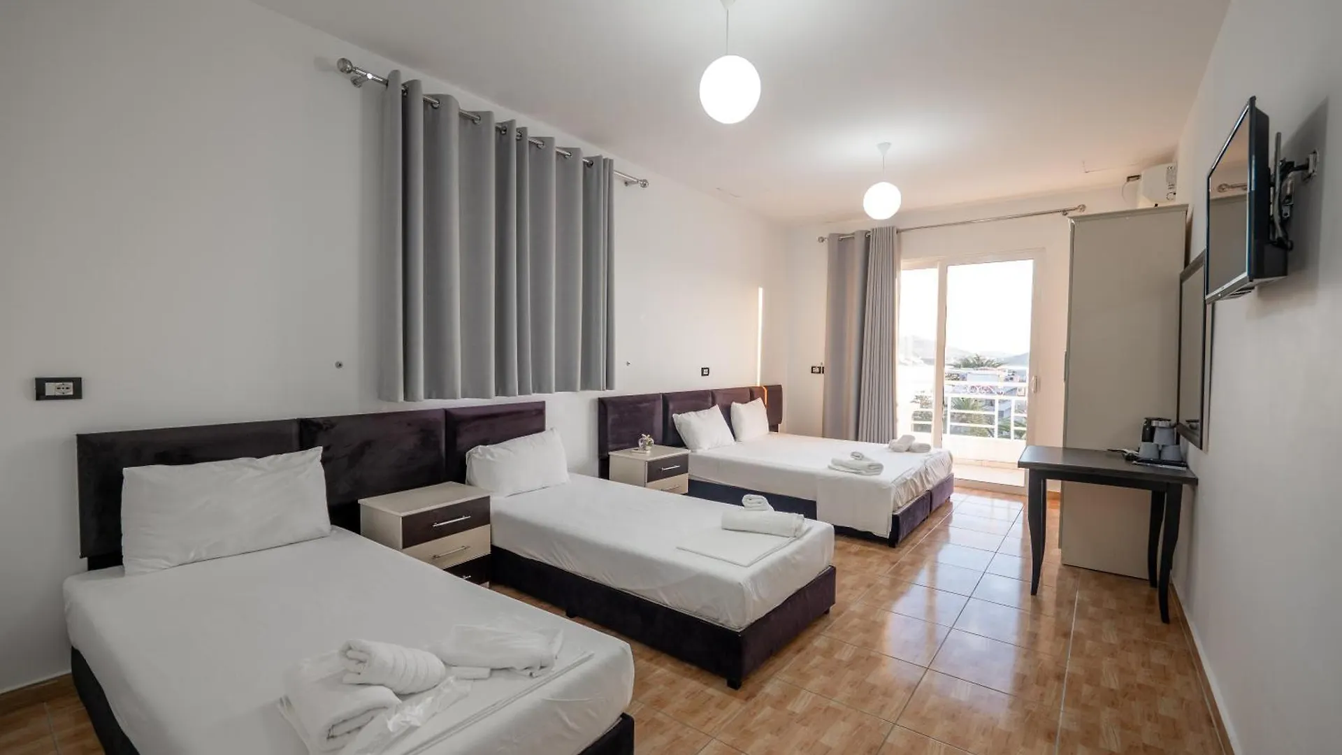 Hotel Myrtai - City Center Sarande